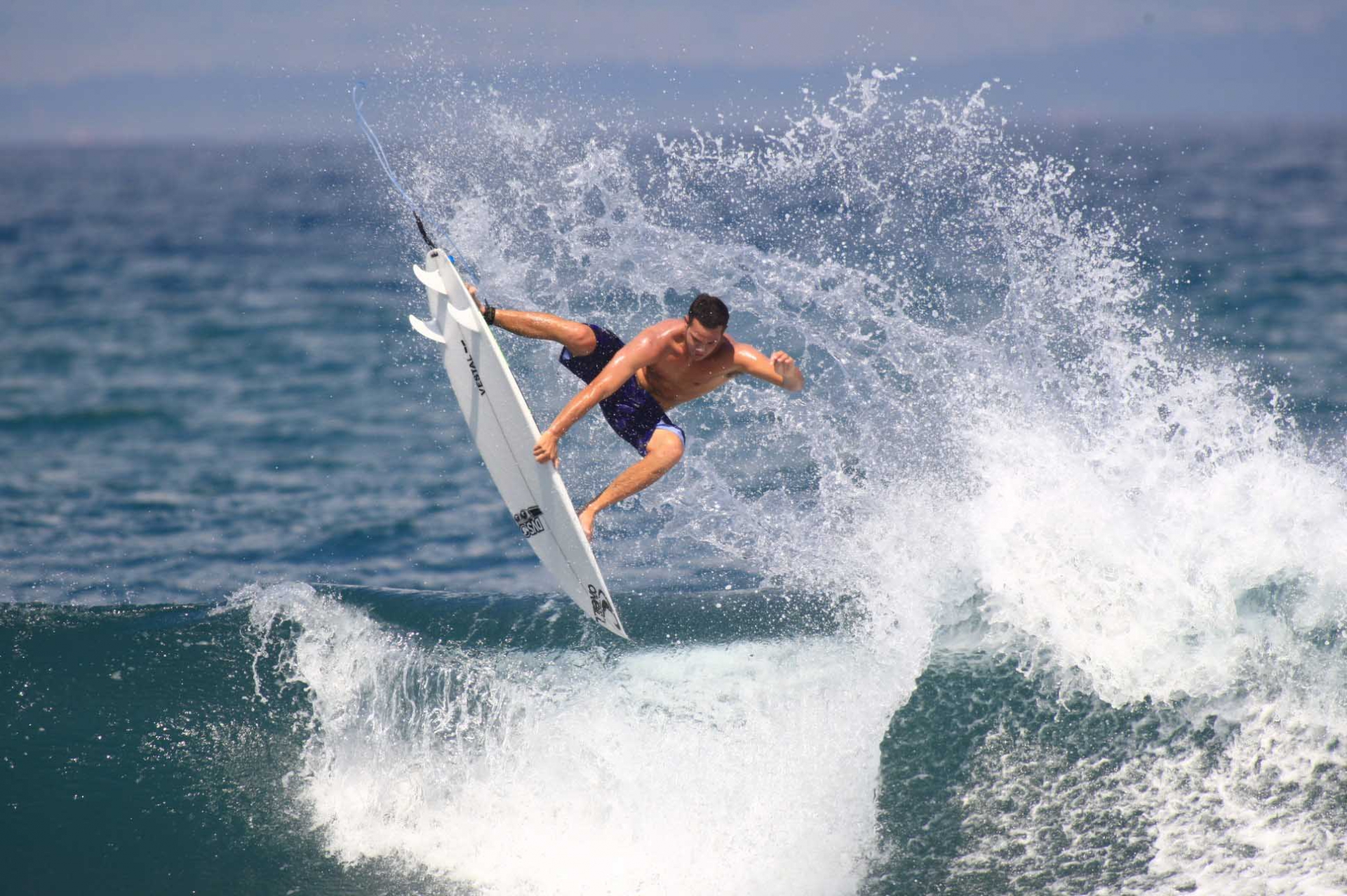 Jordy Smith Air Surfing