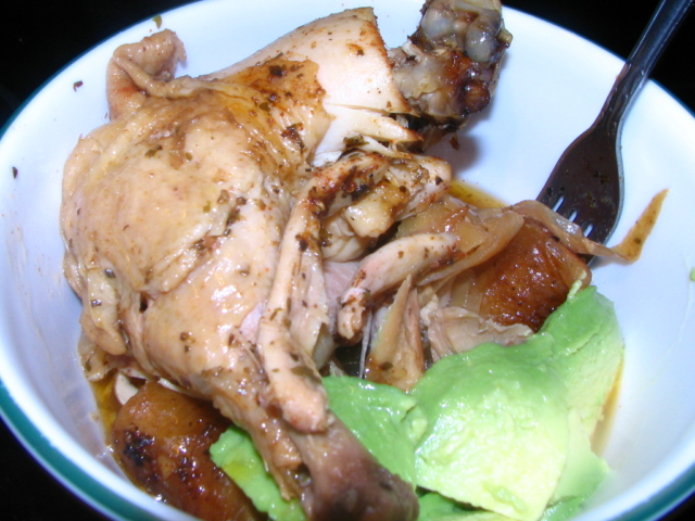 Pollo con aguacate