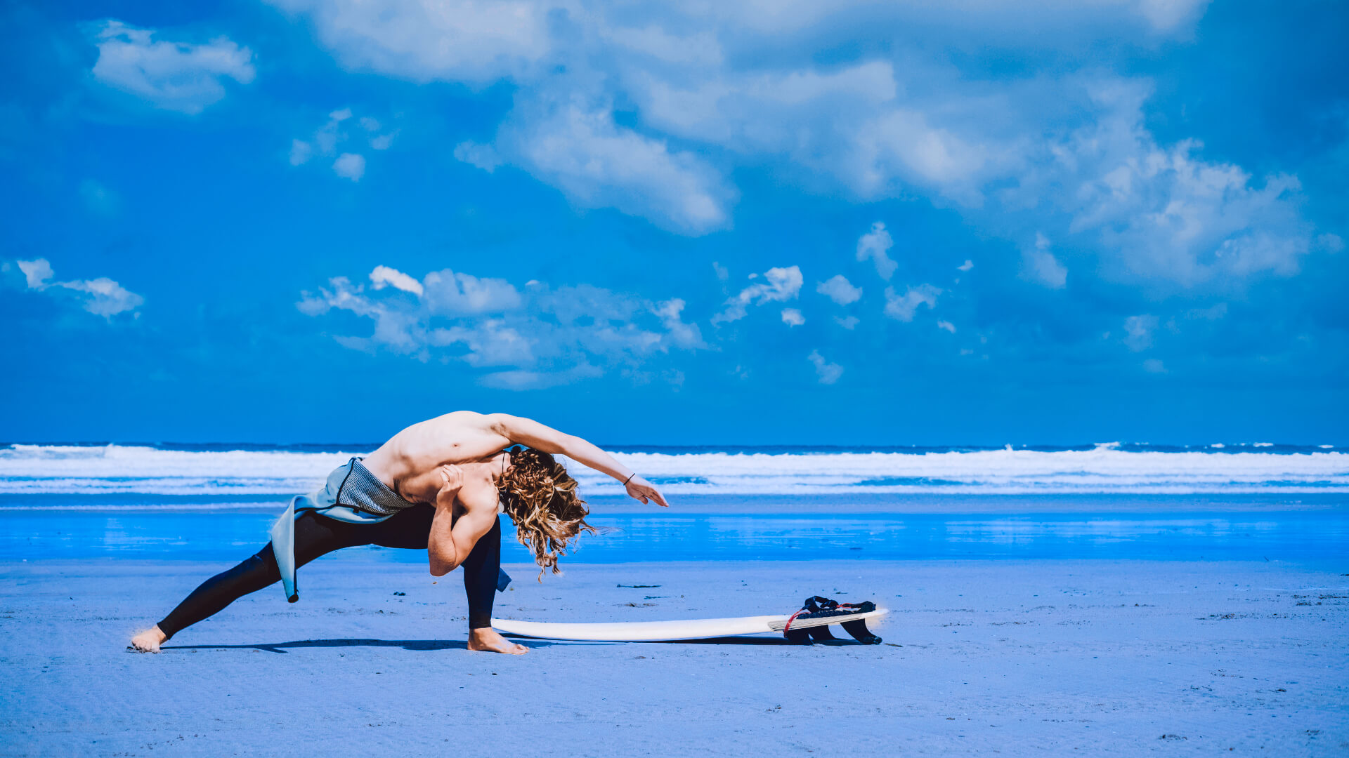 Stretches for Surfers – Upper Body