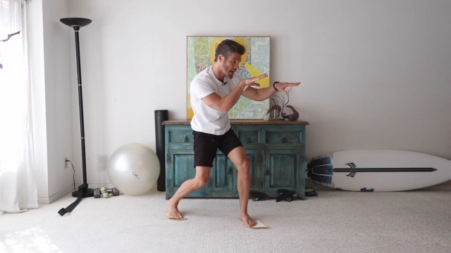 Barrel Exercises on the Squishy Ball – EFFORTLESS MOVEMENT